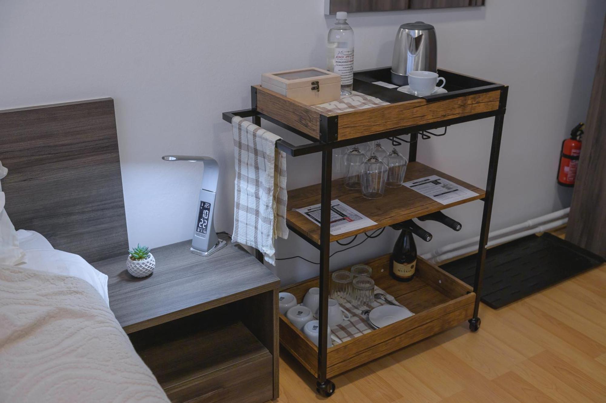 Do Avta Rooms 卢布尔雅那 外观 照片
