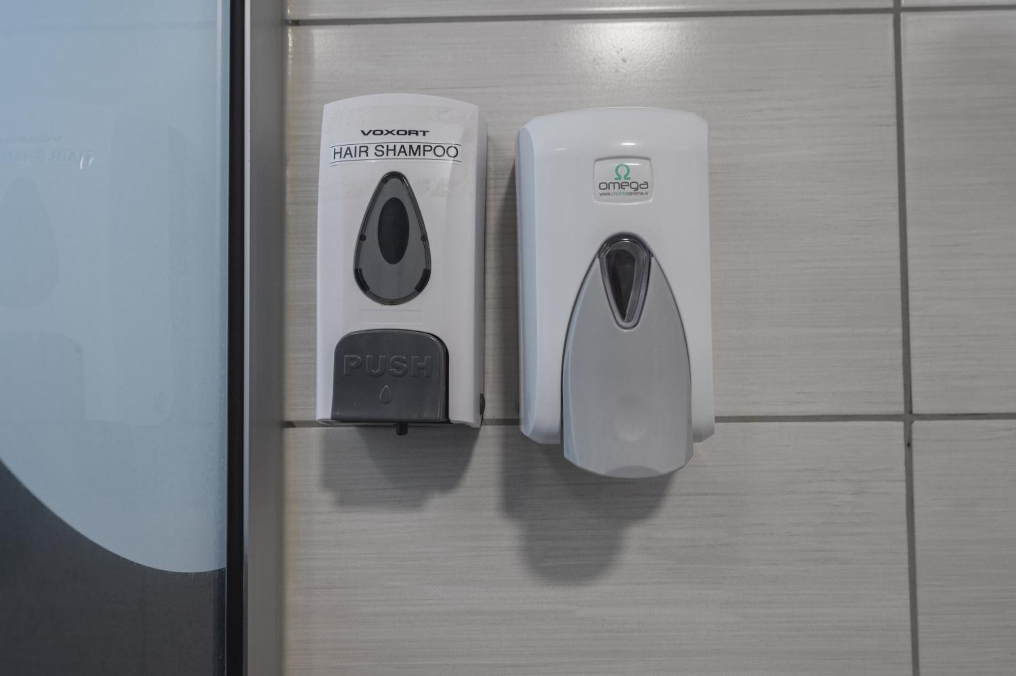 Do Avta Rooms 卢布尔雅那 外观 照片