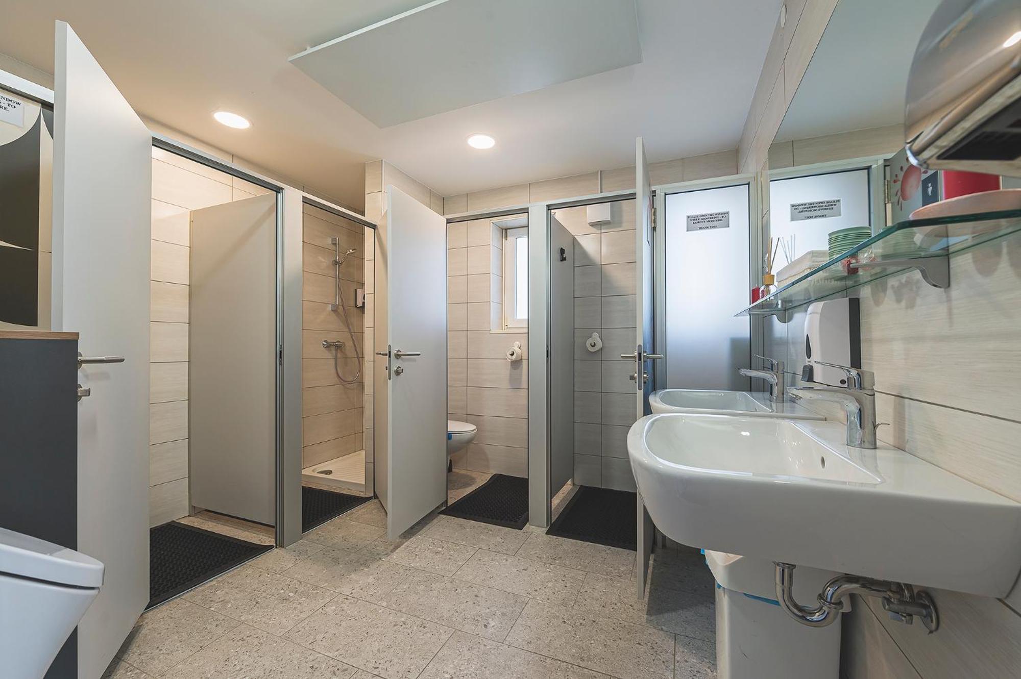 Do Avta Rooms 卢布尔雅那 外观 照片
